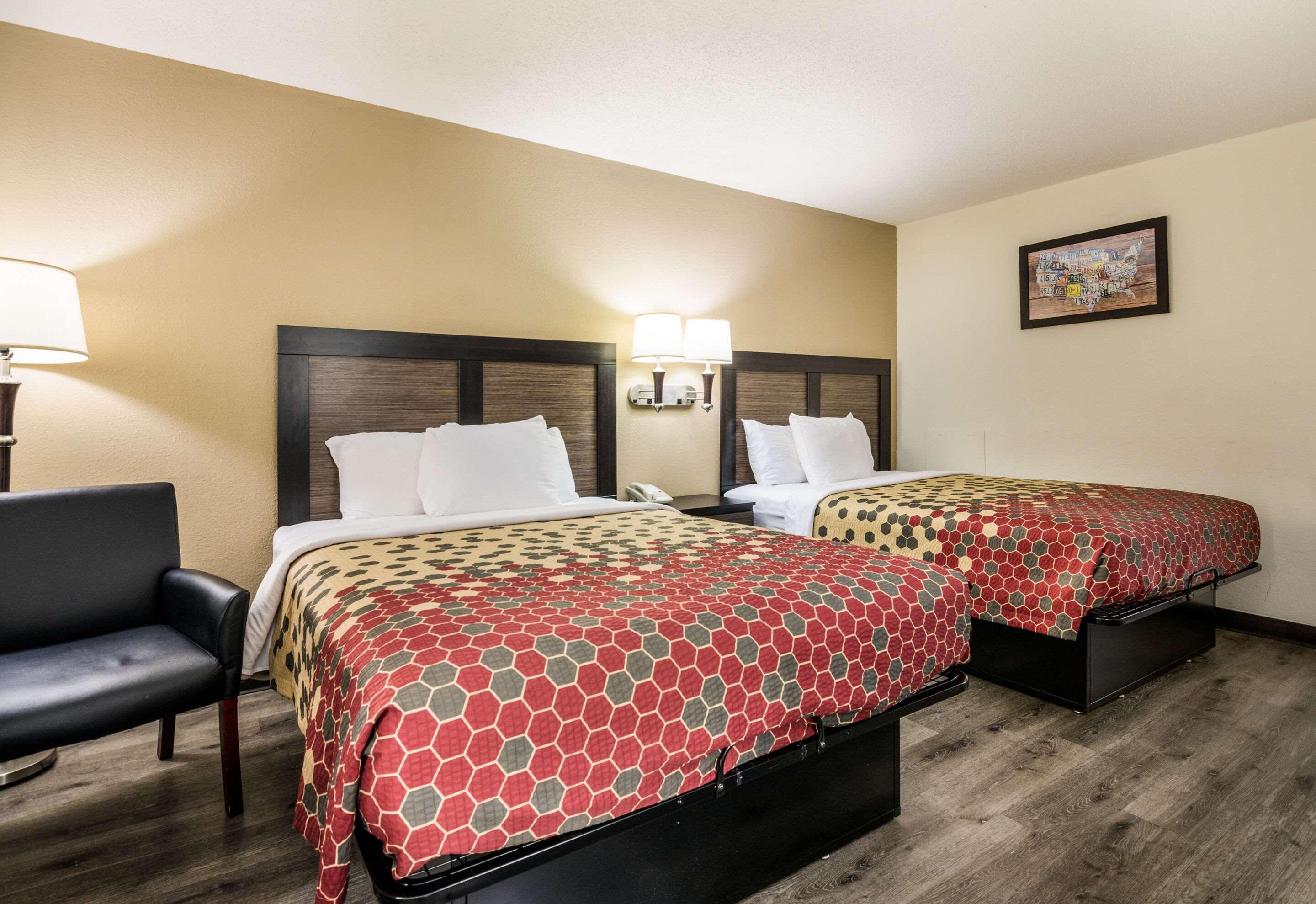 Econo Lodge Glade Springs I-81 Exterior foto